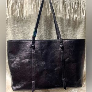 🦋⏰foley corinna brown💥tote bag checar fotos tiene unos detalles(raspado)#FD5